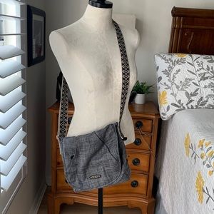 Keen Crossbody purse